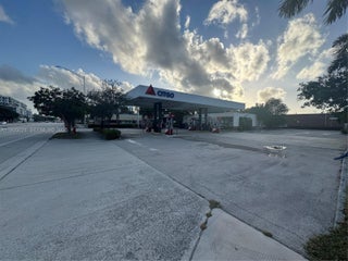 Photo of Listing #A11935024