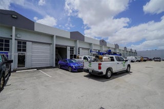 Photo of Listing #A11938617