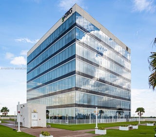 Photo of Listing #A11958715