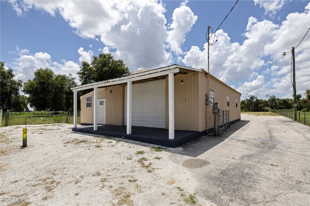 22110 Palm Beach Blvd, Alva