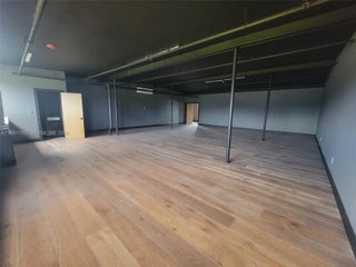 Photo of Listing #A11961163