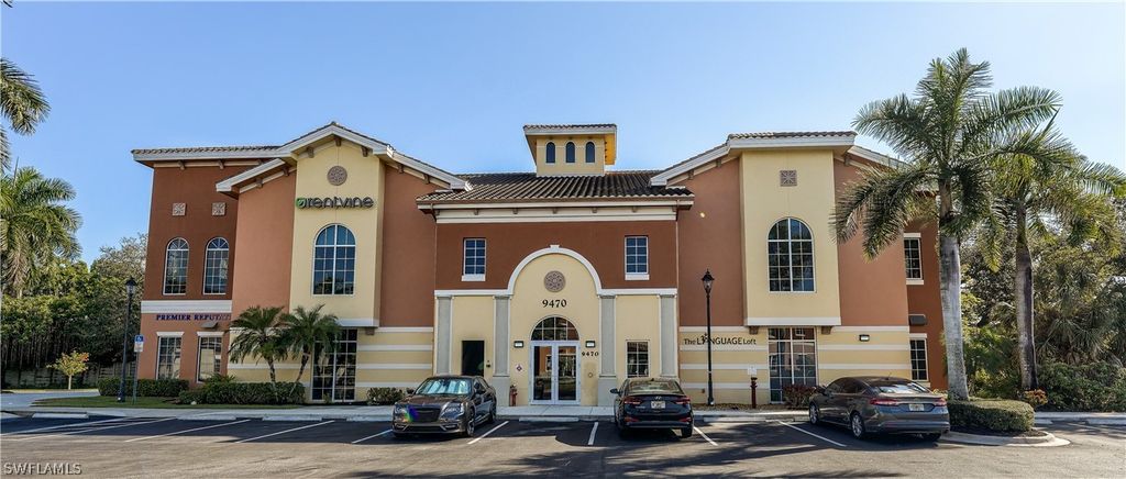 9470 Corkscrew Palms Cir 201, Estero