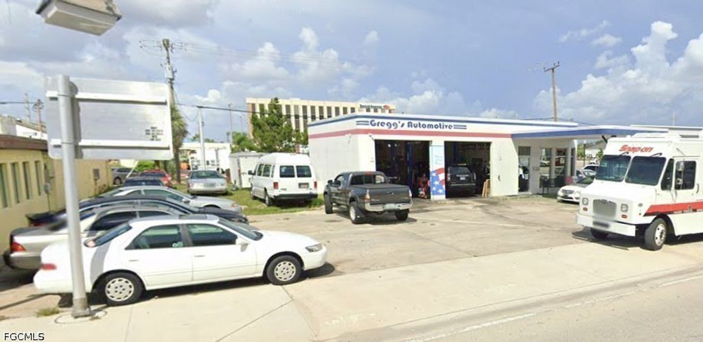 236 Tamiami Trl, Punta Gorda