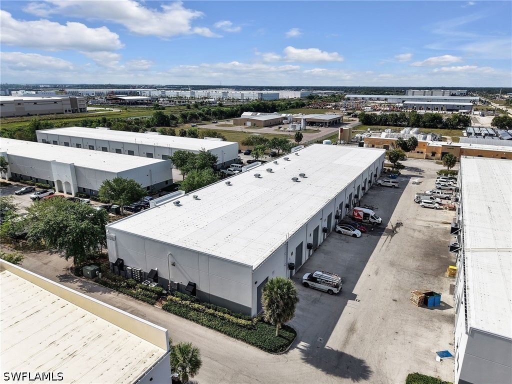 8801 Business Park Dr 203, FORT MYERS