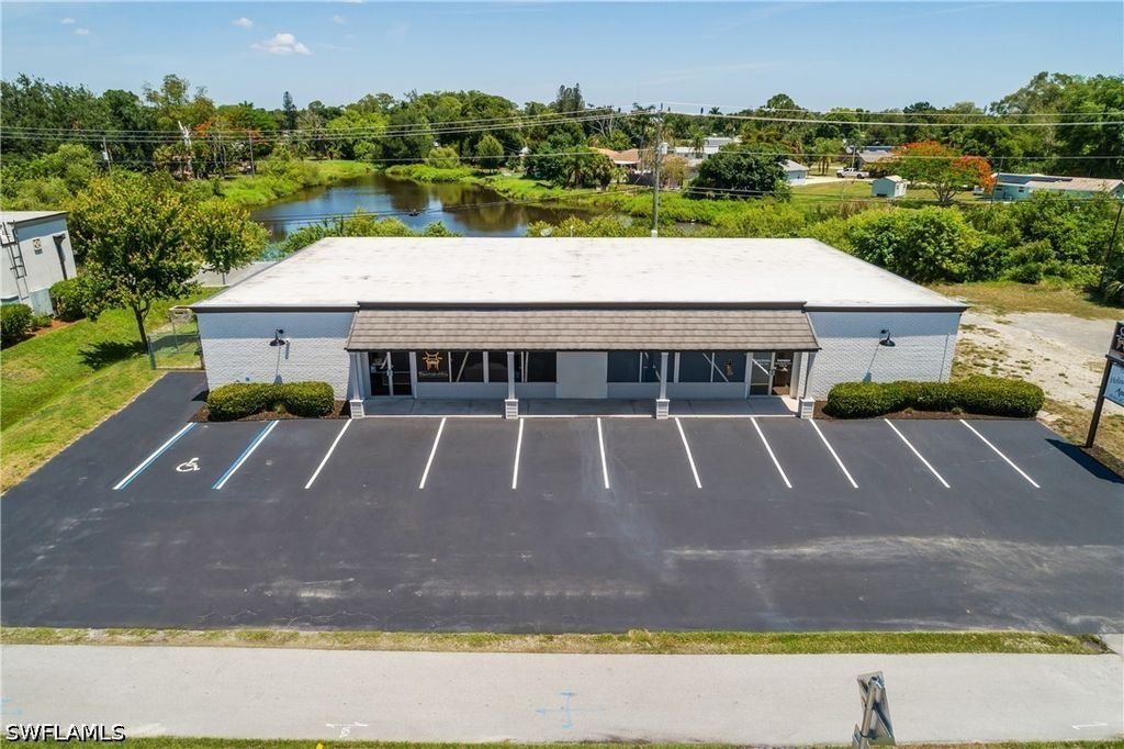 12538 Palm Beach Blvd 1, FORT MYERS