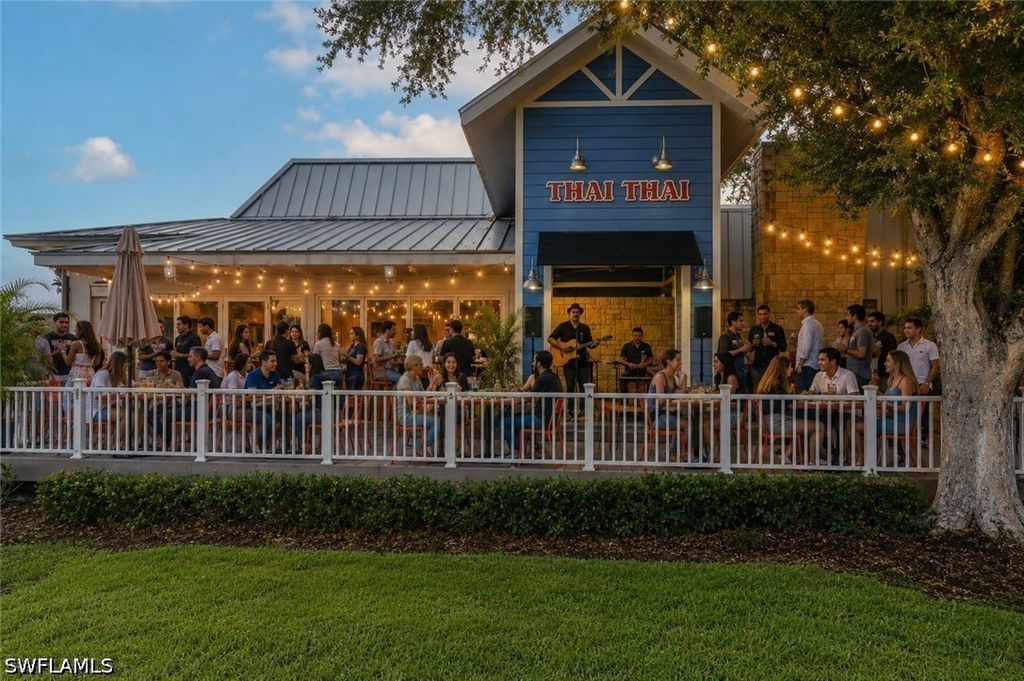 1017 N Collier Blvd 302, Marco Island