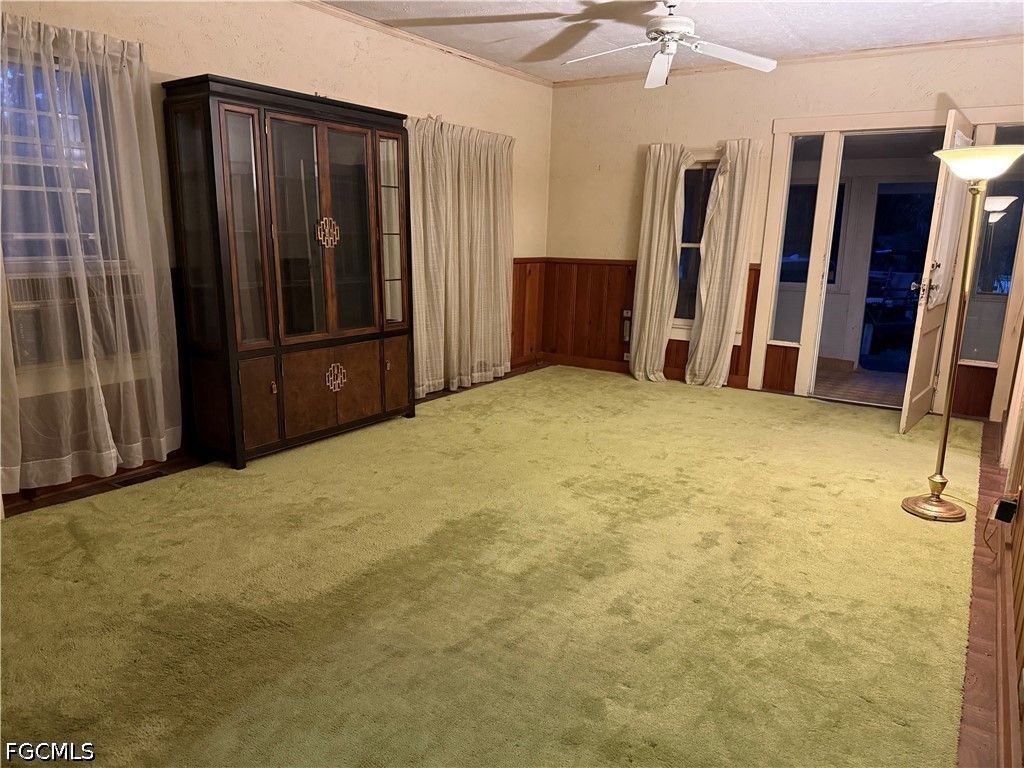 351 E Hickpochee Ave/sr 80 + S Oak St, Labelle