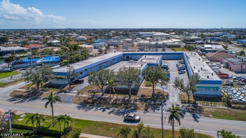 994 N Barfield Dr 23, Marco Island