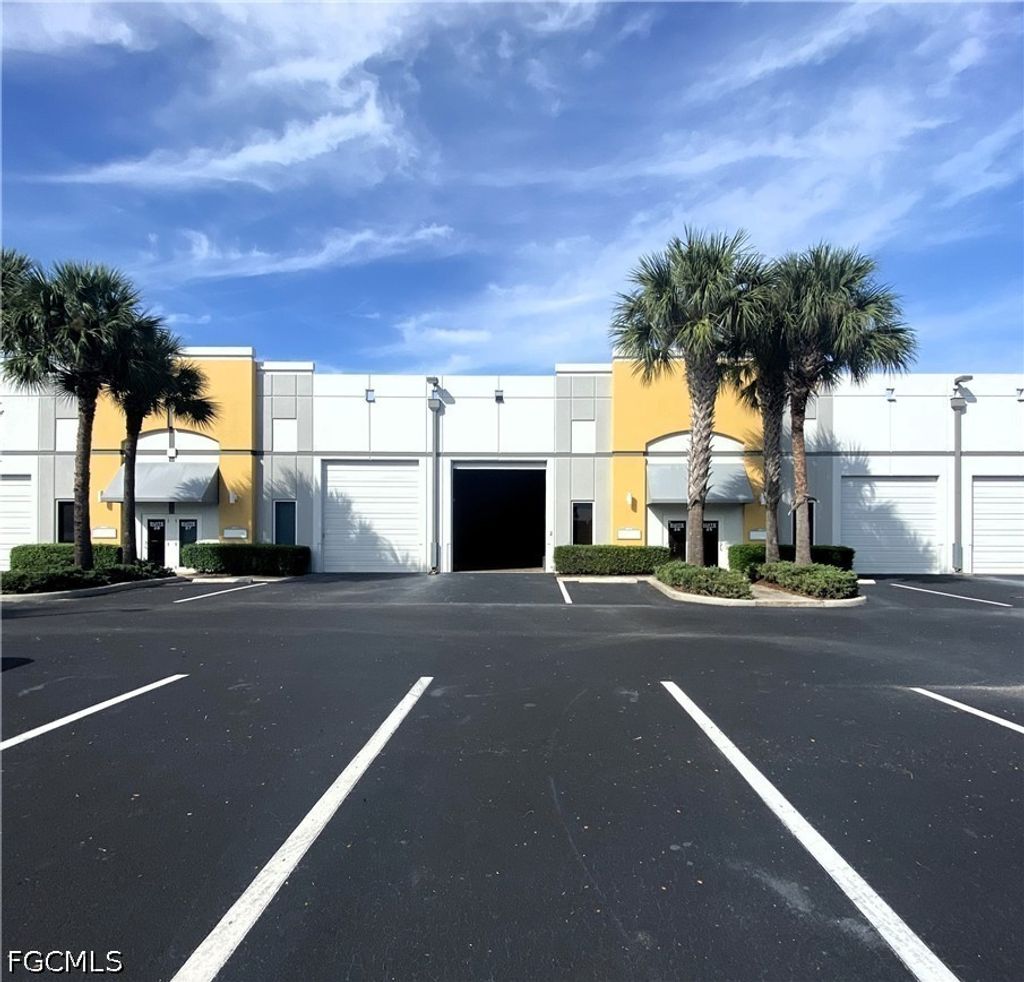 12960 Commerce Lakes Dr A26, Fort Myers