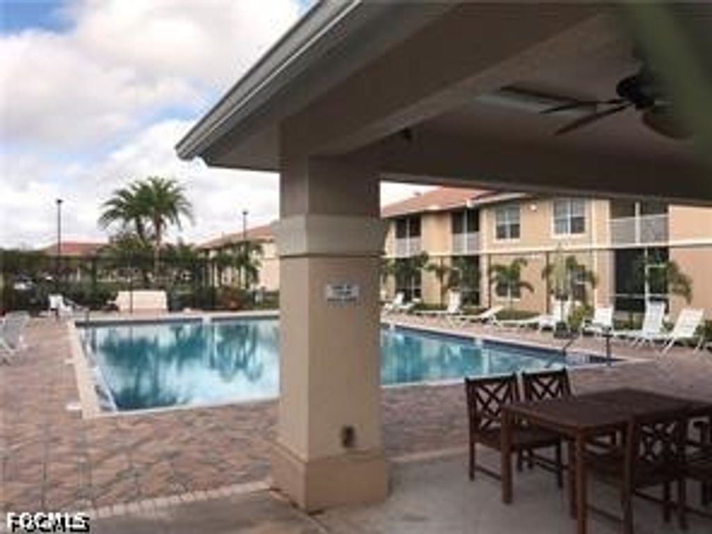 8416 Bernwood Cv Loop 1603, Fort Myers
