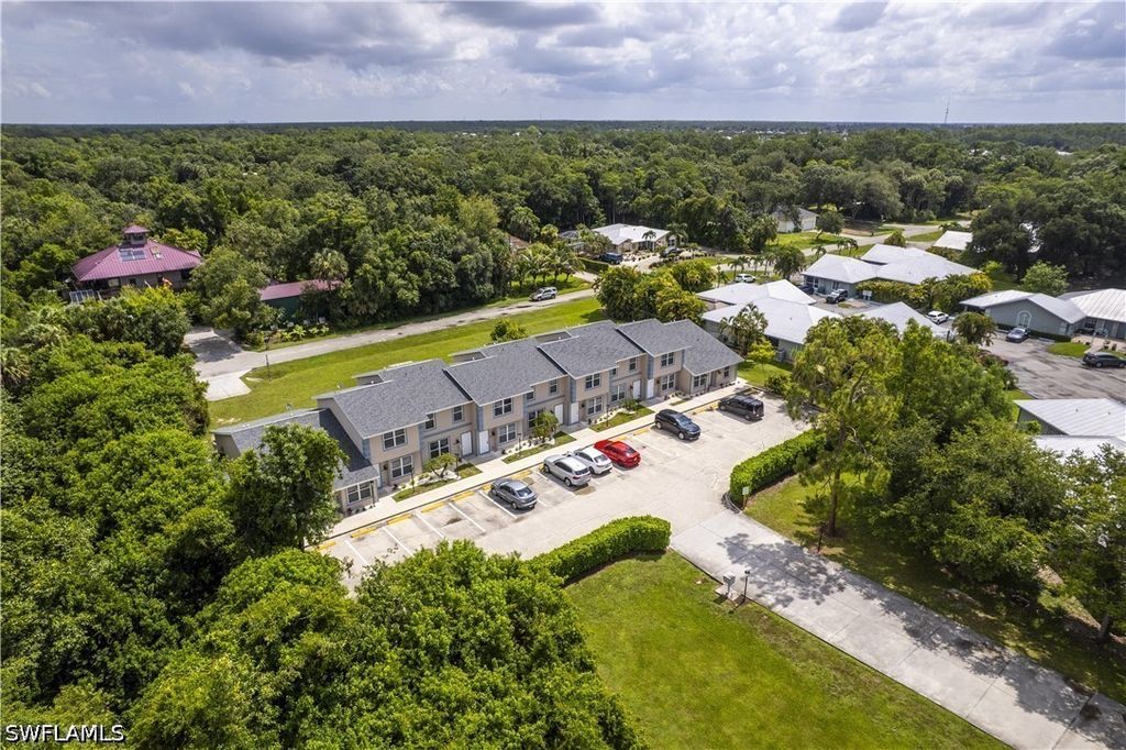 6240 Rattlesnake Hammock Rd, Naples