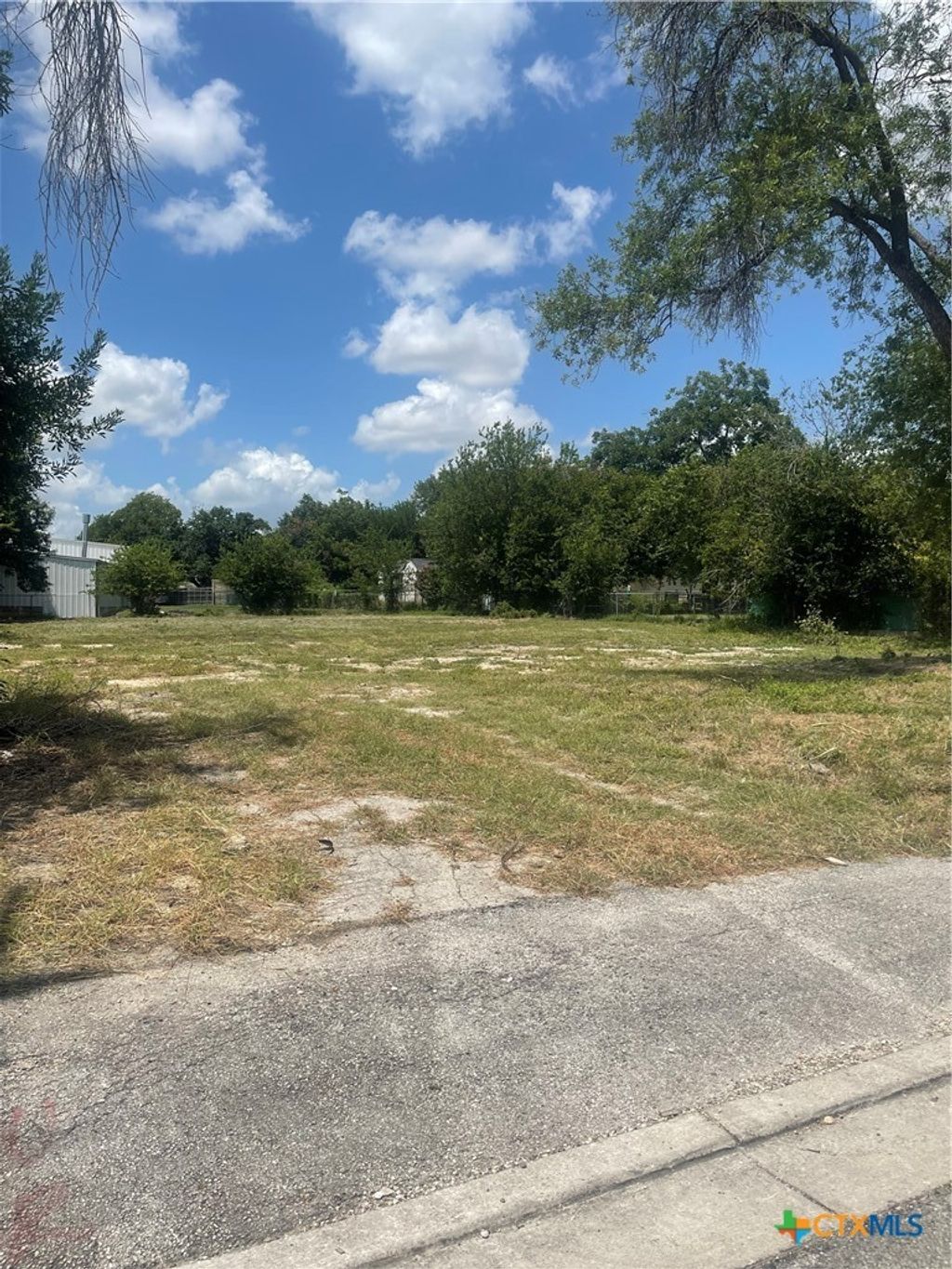 1350 Huisache Avenue, New Braunfels