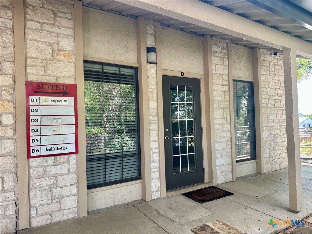 2001 Medical Parkway D4, San Marcos