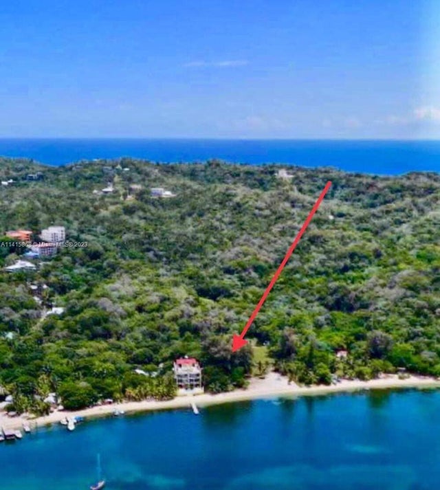 2 of 27 - Roatan Island At Caribbean, Honduras, Roatan, 