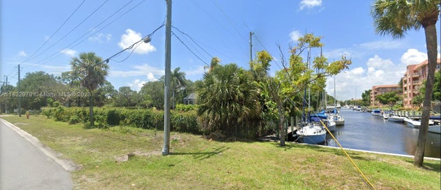 4 of 5 - 1127 Sw 9th Ave, Fort Lauderdale, FL