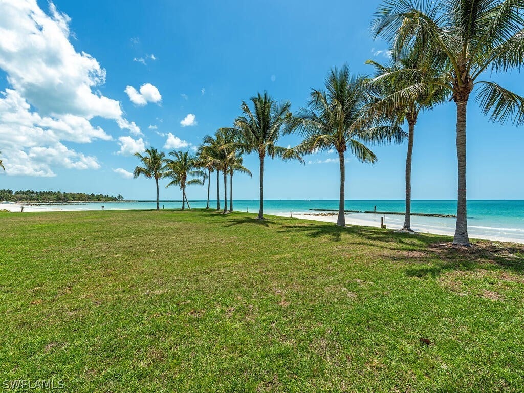 4550 Gordon Dr, NAPLES, FL, 34102