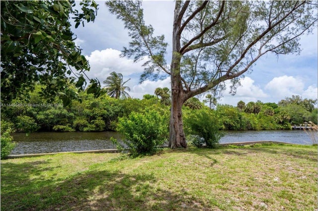 3 of 19 - 4400 Sw 27th Ave, Dania Beach, FL