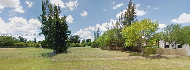 3 of 8 - 11450 W Broward Blvd, Plantation, FL