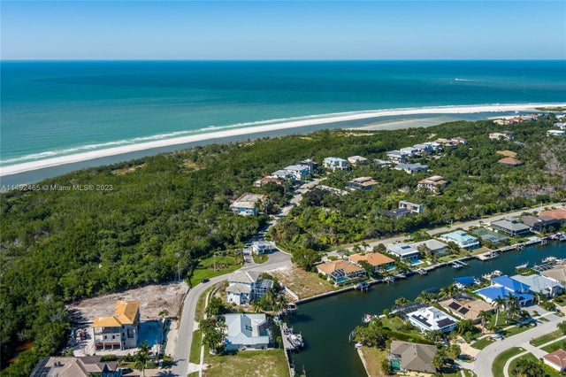 2 of 22 - 609 Spinnaker Drive, Other City - In The State Of Florida, FL