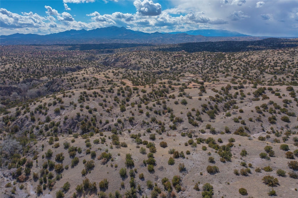 31 Gallina Road, Santa Fe Property Listing MLS® 202400938