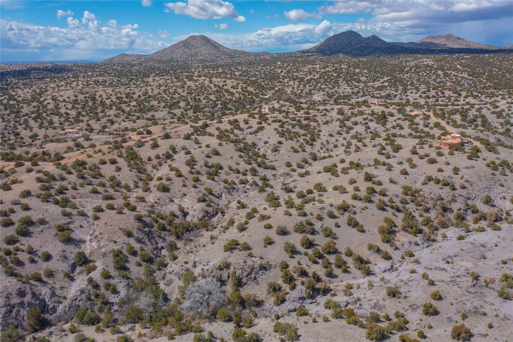 31 Gallina Road, Santa Fe Property Listing MLS® 202400938