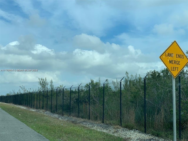 1 of 12 - 404xx S. Dixie Hwy, Homestead, FL