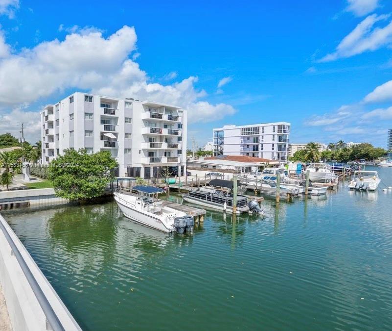 8101 Crespi Blvd #3, Miami Beach