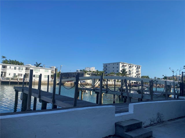2 of 9 - 8101 Crespi Blvd #3, Miami Beach, FL
