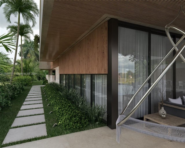 3 of 13 - 927 N Northlake Dr, Hollywood, FL