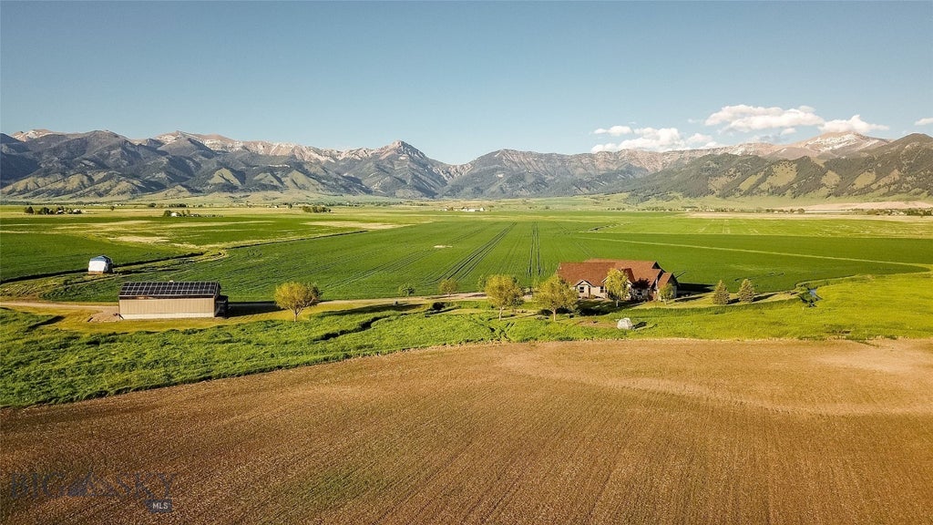 2999 Penwell Bridge Road, Belgrade, MT (MLS® 392938)