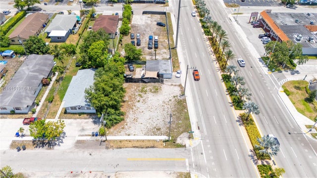 4 of 10 - 1229 N State Road 7 Rd, Hollywood, FL