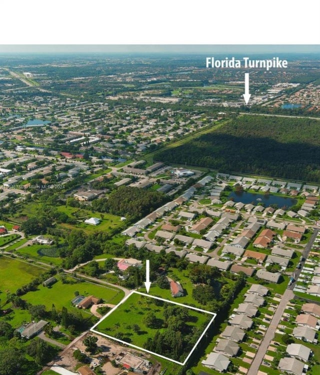 5 of 8 - 5165 N Horseshoe Cir N, West Palm Beach, FL