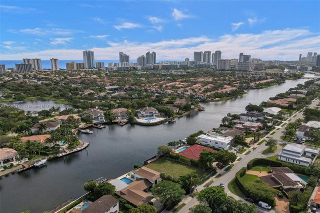 1 of 15 - 1101 Diplomat Pkwy, Hollywood, FL