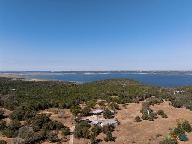 8520 Brewer Lane, Salado