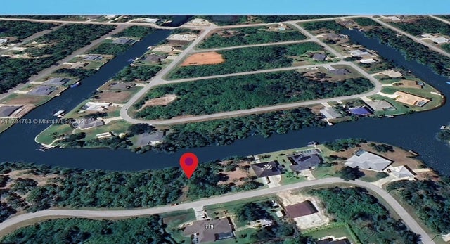 2 of 18 - 772 Mcdill Dr, Port Charlotte, FL