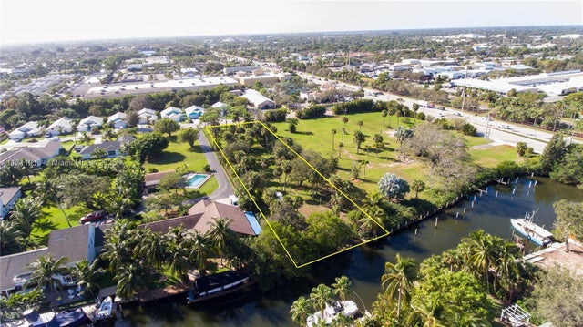 2 of 9 - 101 Old Jupiter Beach Rd, Jupiter, FL