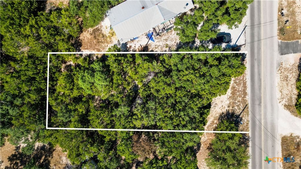 470 Tamarack Drive, Canyon Lake
