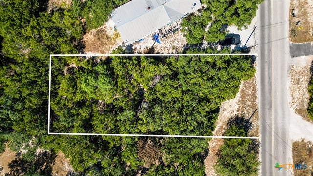 470 Tamarack Drive, Canyon Lake