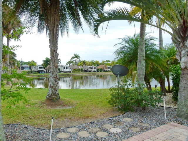 1 of 8 - 502 Sw 40th Cv N #63, Okeechobee, FL