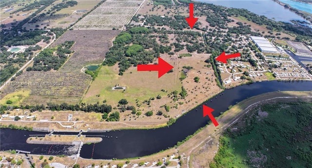 3 of 10 - 1694 Williams Road, Other, FL