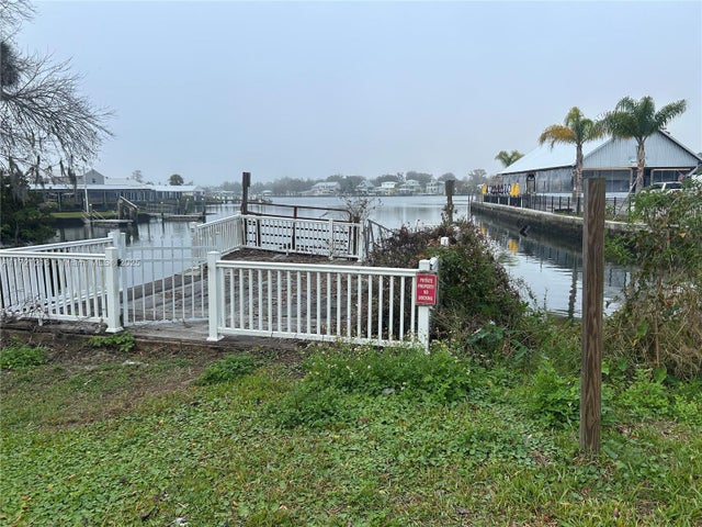 2 of 13 - 120 Nw Us 19, Crystal River, FL