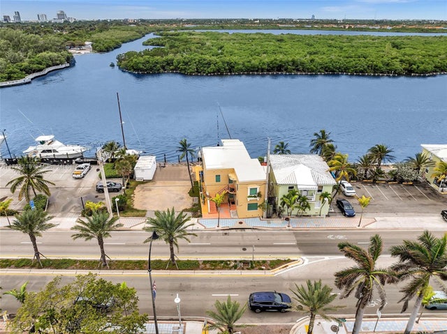3 of 16 - 1418 N Ocean Dr, Hollywood, FL