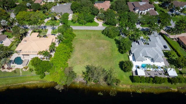 2 of 11 - 3836 Pine Lake Dr, Weston, FL