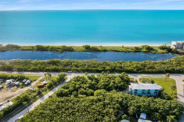 3 of 18 - 300 Coco Plum, Marathon, FL
