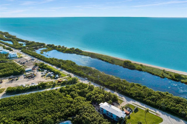 4 of 18 - 300 Coco Plum, Marathon, FL