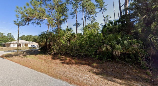 2 of 2 - 18300 Jefferson Ave, Port Charlotte, FL