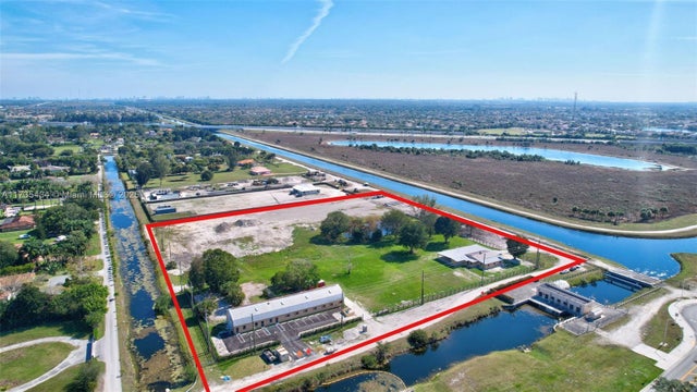 2 of 64 - 48 Sw Ct, Miramar, FL