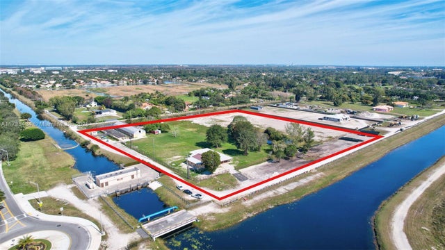 5 of 64 - 48 Sw Ct, Miramar, FL