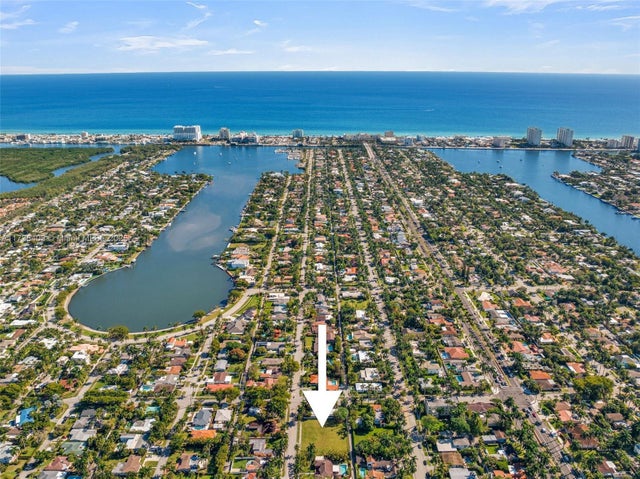 1 of 31 - 1312 Polk St, Hollywood, FL
