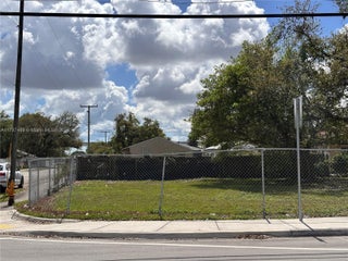 Photo of Listing #A11737493